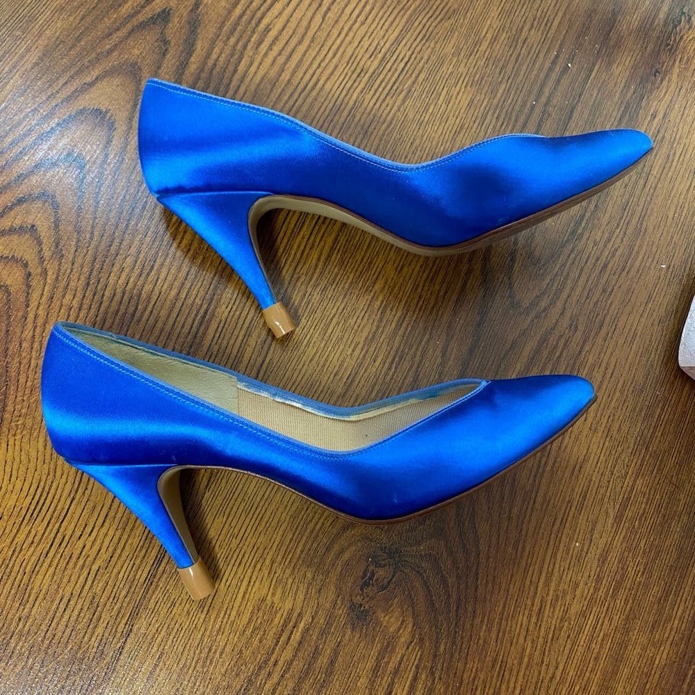🌷 Dyeables 🌷 Vintage Gorgeous Vibrant Blue Satin Heel Shoes
